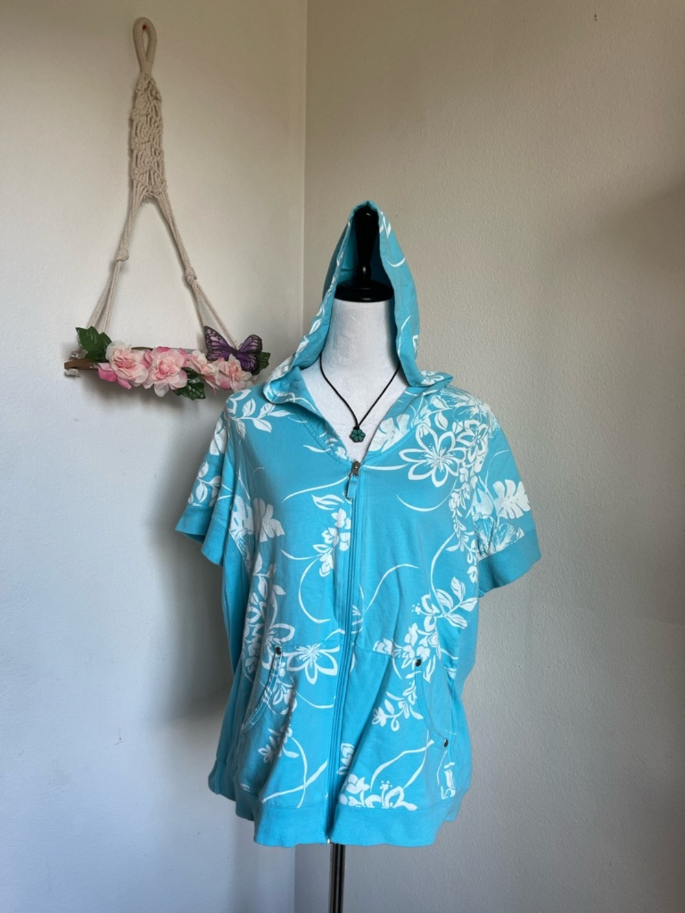 Y2K Aqua Floral Hoodie Zip-Up size 18/20